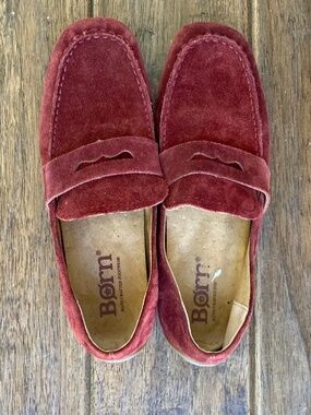 Born Melinda Women’s Loafers Red Suede Comfort Slip-On Shoes sz 9